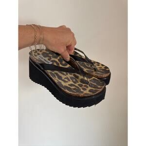 Steve Madden Y2K Platform Wedge Thong Sandals Black & Leopard Print, 6.5